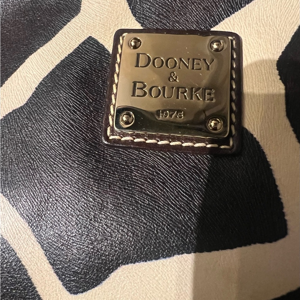Dooney & Bourke Giraffe Print Shoulder Bag - Picture 2 of 8